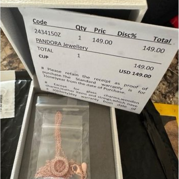 Pandora Circle of Sparkle Necklace - Picture 2 of 3